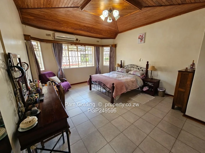 Expansive 4 Bedroom Family Home On 2 Acres