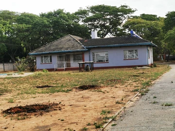 Office Space for Rent in Harare South, 6800m² with Pool and Borehole