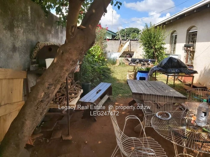 Arcadia, Harare South: 2-Bed Home with Garden & Verandah