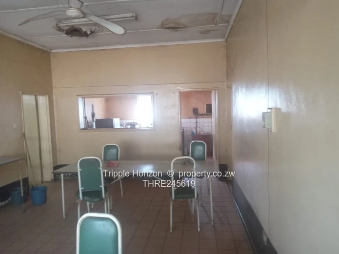 Commercial property for sale in kuwadzana 6, approximately 500m from Bulawayo road 