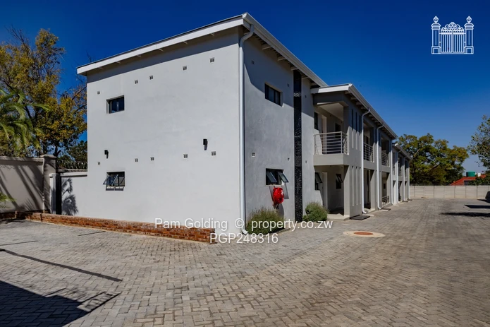 Ready To Move In First Floor 2 Bed Apartment
