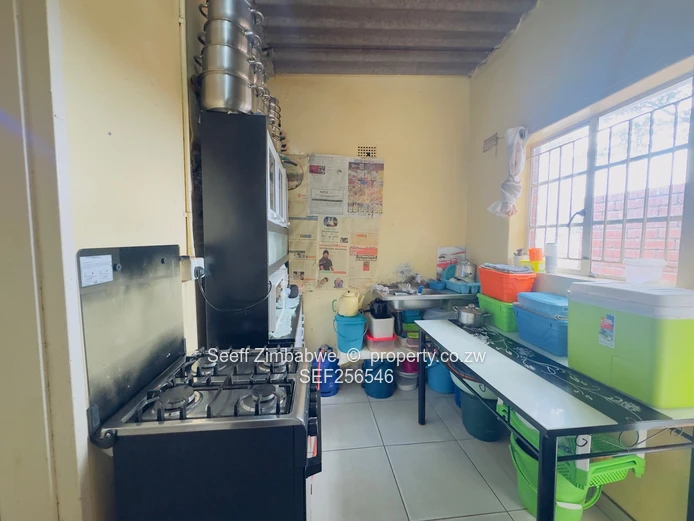 3 bed house on 4136sqm for sale in Old Windsor, Ruwa