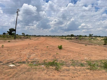 Commercial & Industrial Land