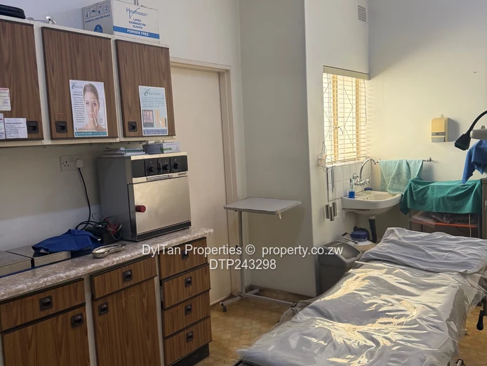 Road Frontage Property Situated in Milton Park