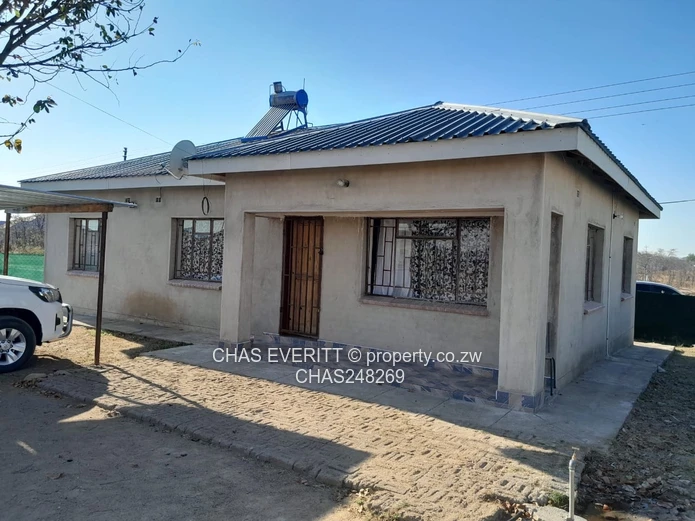 Newly built property in Turf 