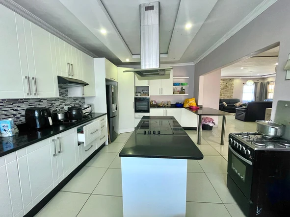 4 Bedroom House