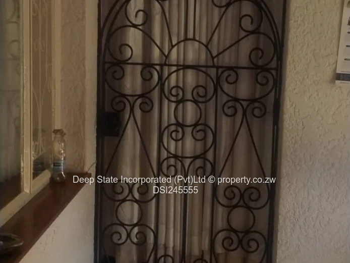 Hatefiled house for sale 