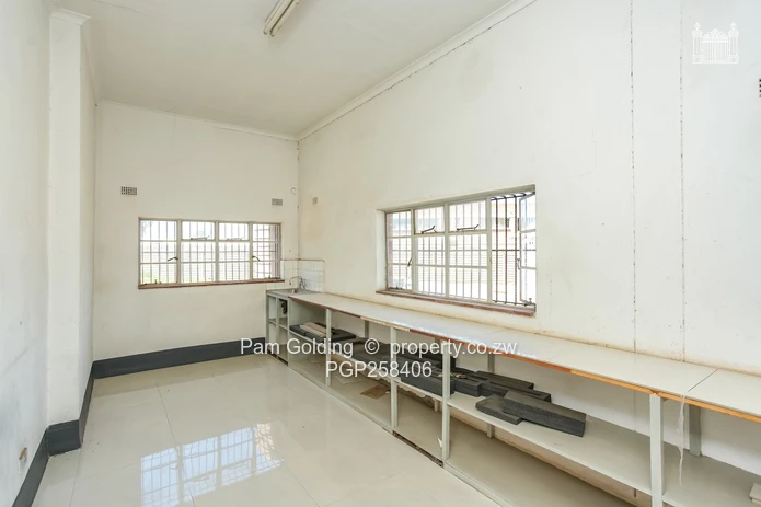 Warehouse to rent in Ruwa (Sole Mandate)