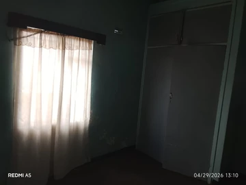 2 Bedroom Flat & Apartment
