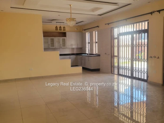 Executive Solar-Powered 5-Bedroom Cluster Home for Rent in Greendale,