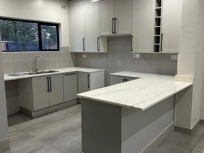 Quinnington townhouse to rent 