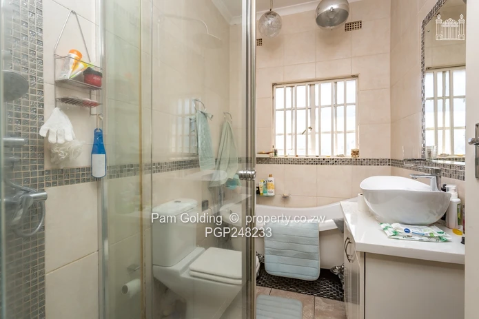 Charming 3 Bedroom Cluster Home  (Sole Mandate)