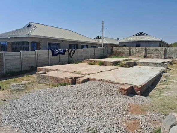 Stands & Residential Land