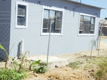 2 Bedroom House