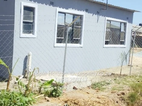 Freshly Painted 2-Bed Dzivarasekwa - fenced 
