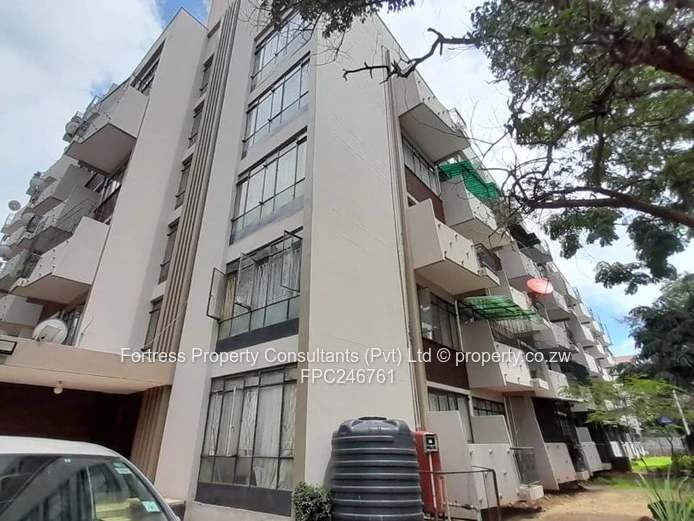 Spacious 1BR Avenues Flat with Balcony 
