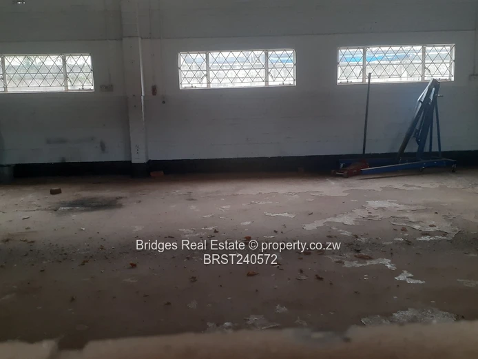 An industrial jewel for the enterprising businessperson !