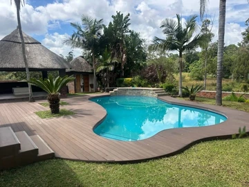6 Bedroom House