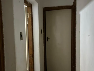 2 Bedroom Flat & Apartment