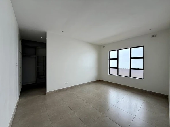 4 Bedroom Garden Flat