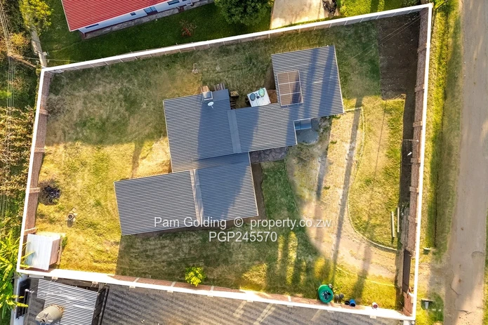 3 Bedroomed House for Sale in Sunridge