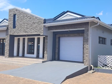 3 Bedroom Townhouse Complex