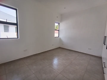 3 Bedroom Garden Flat