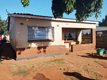 6 Bedroom House