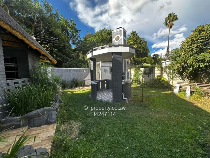 Eastlea 3 bedroomed house for sale 