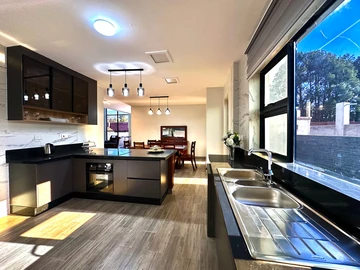 4 Bedroom Townhouse Complex