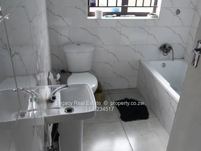 Aspindale Park Modern Family Home for Sale (Sole Mandate)