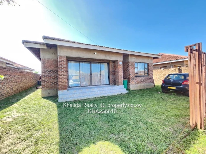 Madokero Estate House For Sale (Sole Mandate)