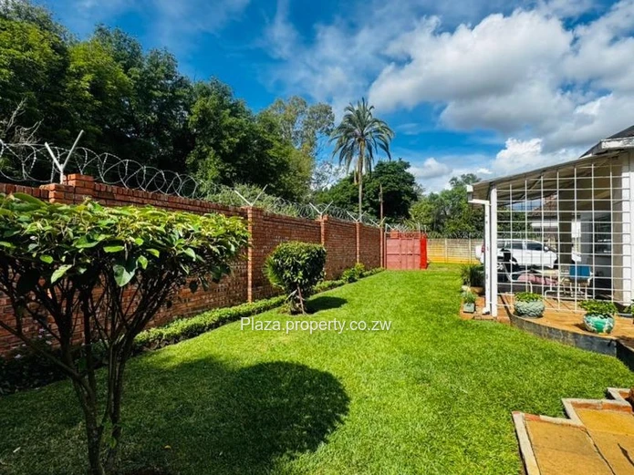 3 Beadroom Neat Starter Home