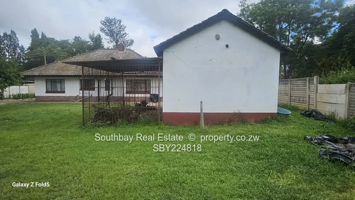 Hatfield's hidden gem of 3 beds on 2100 sqm