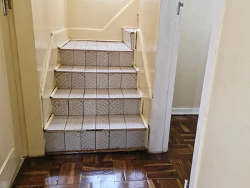 3 Bedroom Flat & Apartment