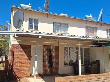 3 Bedroom Townhouse Complex