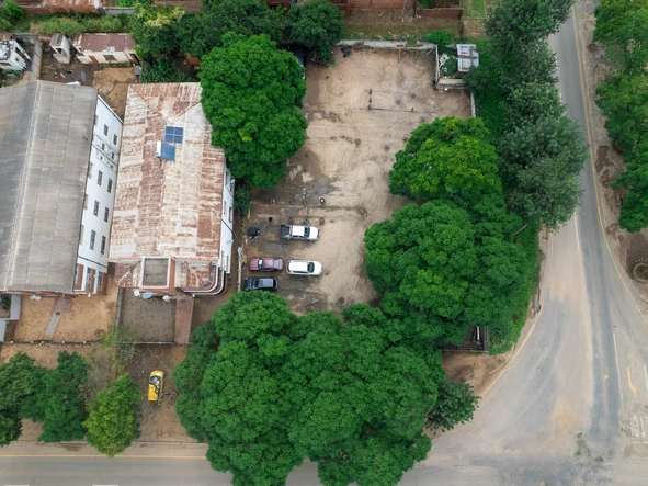 Commercial & Industrial Land