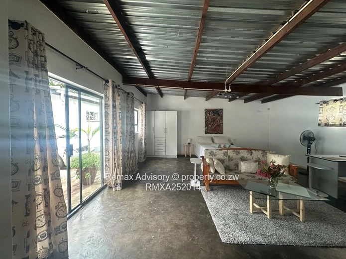 Charming Fully Furnished Studio Cottage in Greendale $650