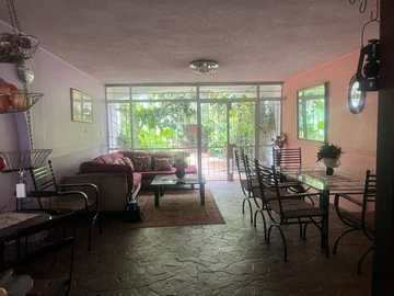 3 Bedroom Garden Flat