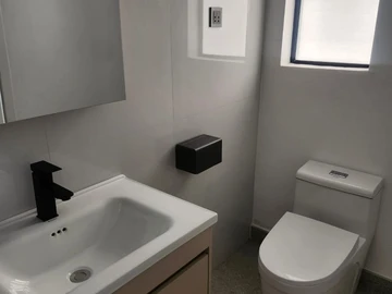 2 Bedroom Garden Flat