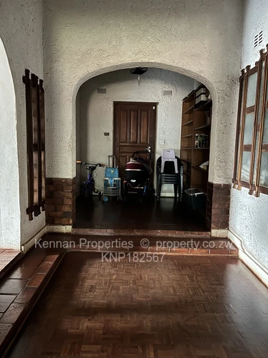 Prime location - development potential!