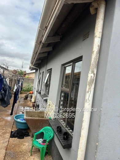 Secure Gated 3-Bed Home in Kuwadzana, Harare with Borehole (Sole Mandate)