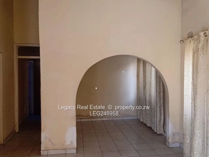 St Mary’s Solid 3-Bedroom House For Sale In Chitungwiza