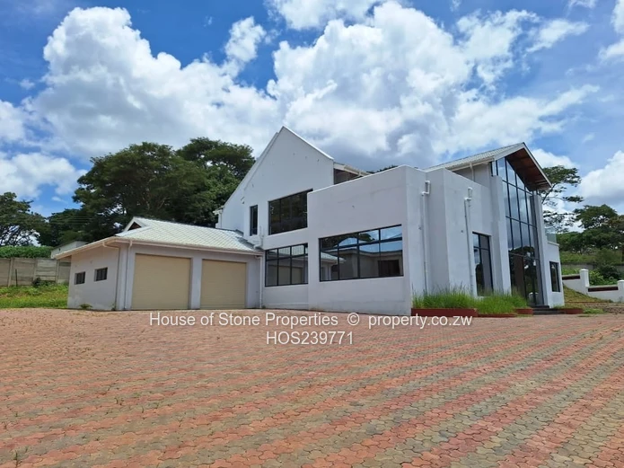 Helensvale Cluster Development for sale Borrowdale Brooke Drive