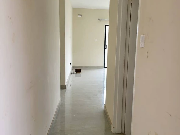 2 Bedroom Flat & Apartment