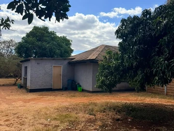 5 Bedroom House