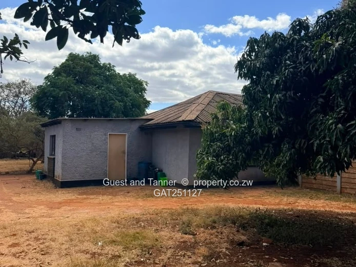 Prime Eastlea Property | Commercial or Residential Potential