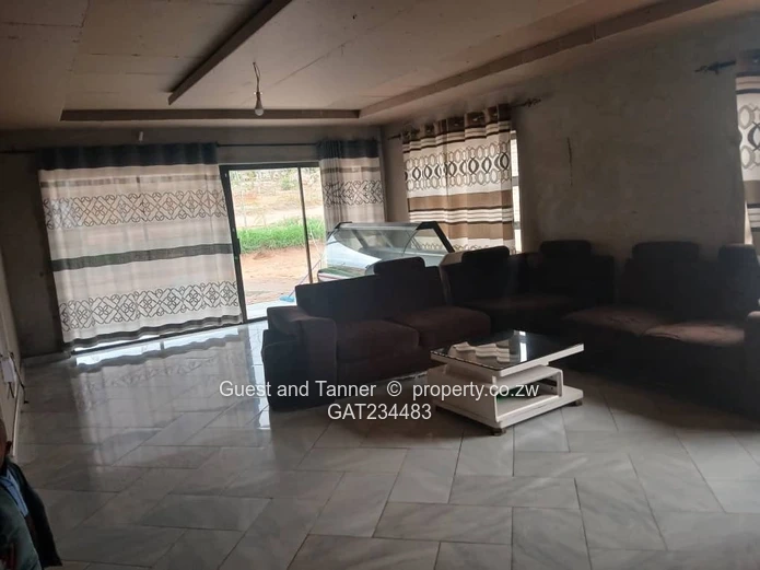 Modern 4-Bedroom House in Cherutombo Extension near Marondera