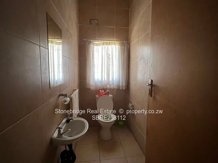 4 Bedroom House in Burnside For Sale