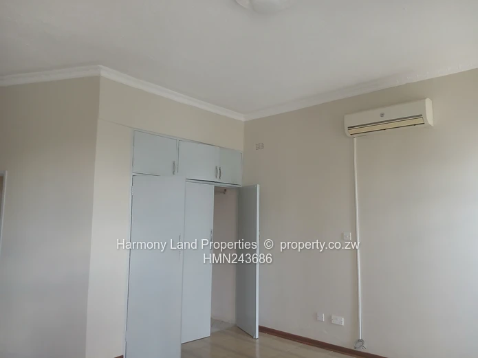 Greystone Park - Beautiful 4 bedroomed house to Let